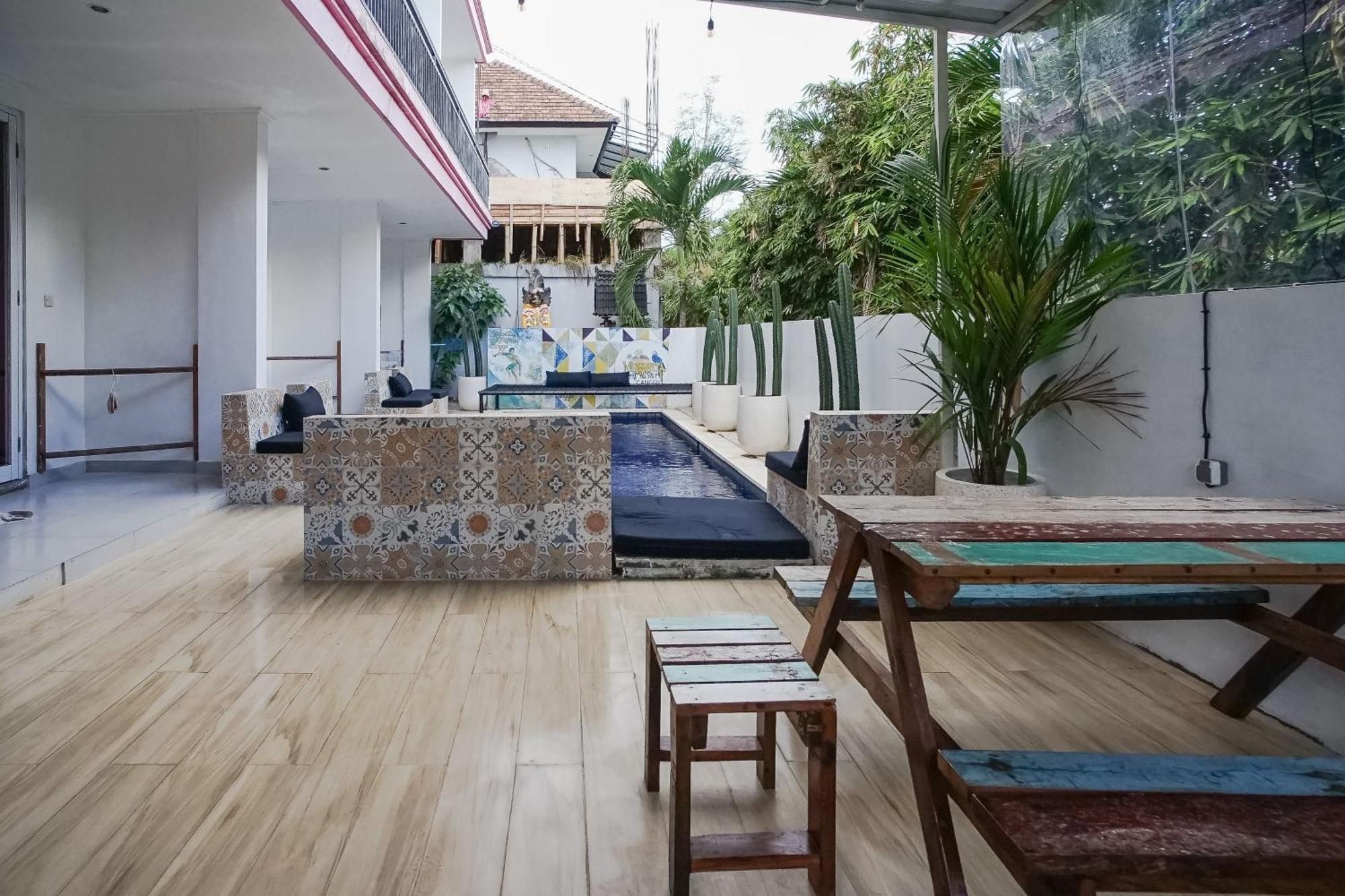 Margarita Surf Hostel Canggu Exteriör bild