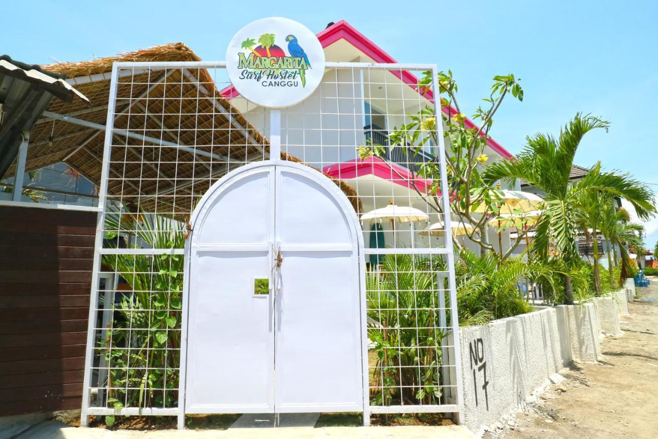 Margarita Surf Hostel Canggu Exteriör bild