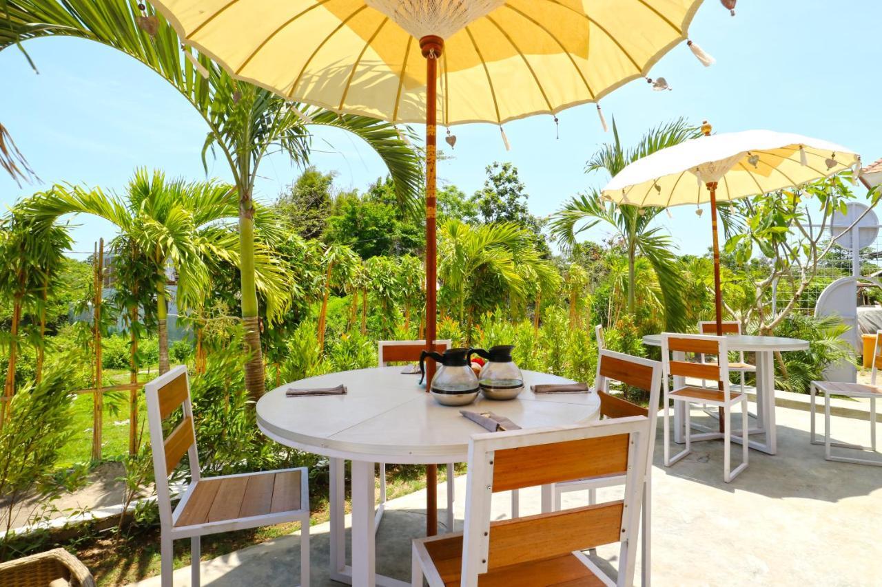 Margarita Surf Hostel Canggu Exteriör bild