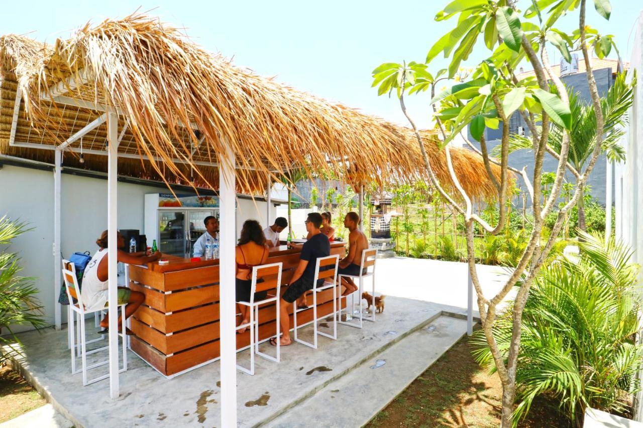 Margarita Surf Hostel Canggu Exteriör bild