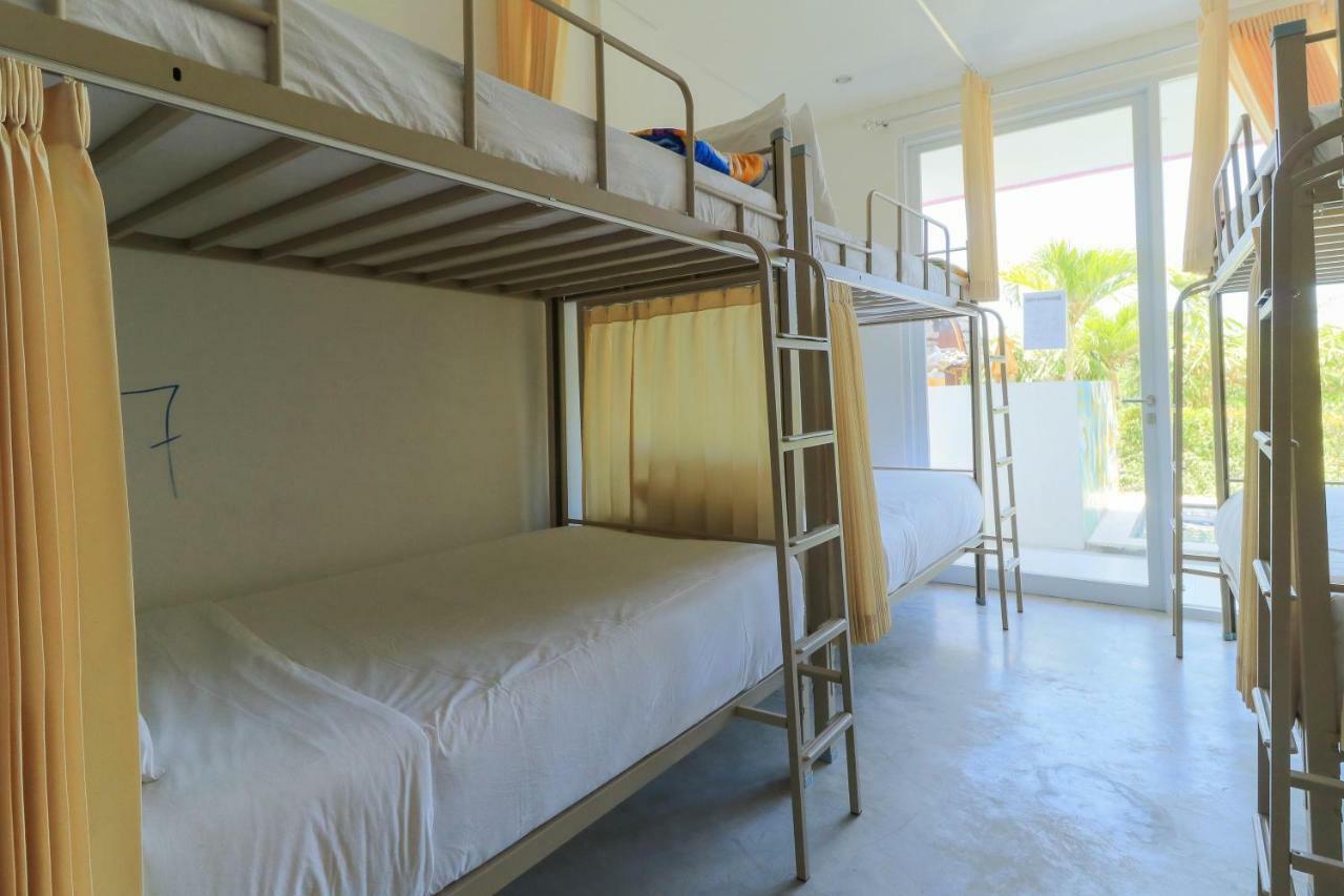 Margarita Surf Hostel Canggu Exteriör bild